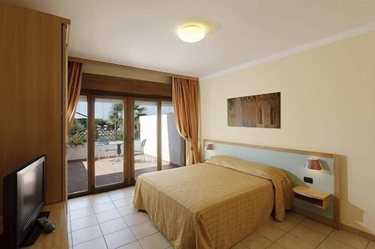 Bedroom 2, Villaggio Club Eden, Taranto
