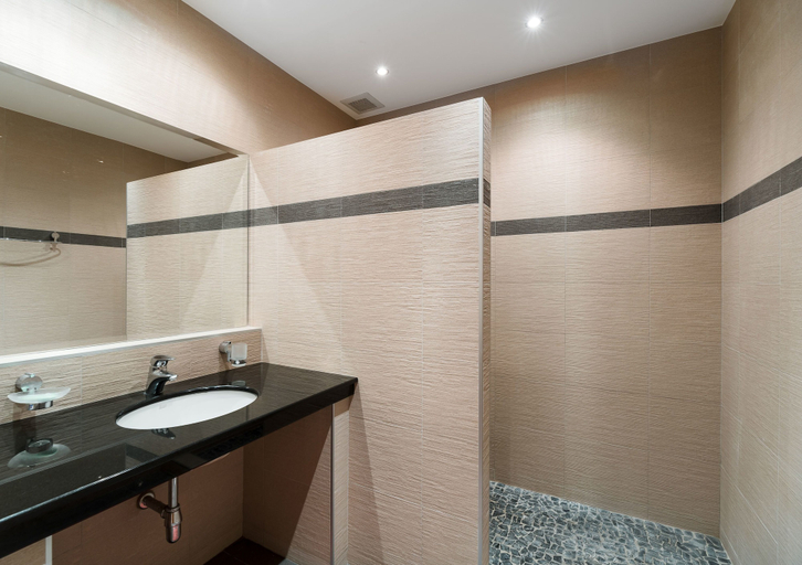 Bathroom 4, Stunning Luxury Golf and Pool Villas, Bang Lamung