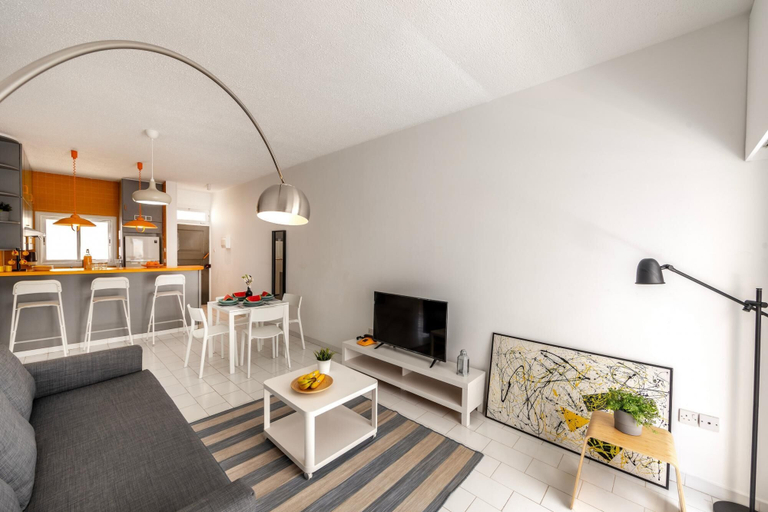 Room 2, Protaras O2 Seaside Suite