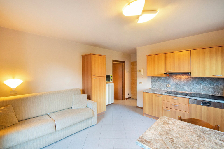 Others 4, Residence Casa Martinelli, Sondrio