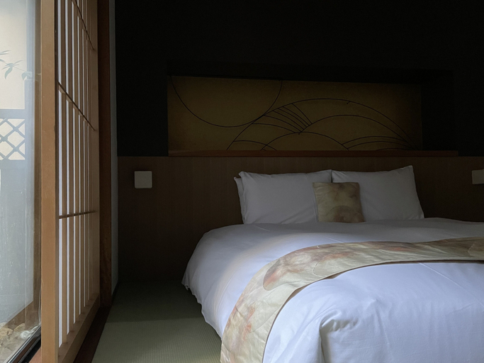 Bedroom 3, Gion Misen Furumonzen, Kyoto