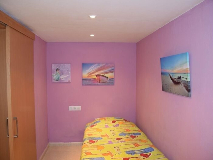 Bedroom 2, Apartamento Senya Salvi Baixos, Girona