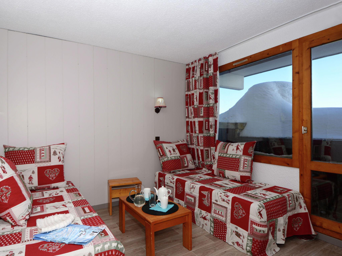 Bedroom 3, Slopeside Stay in Meribel, Savoie