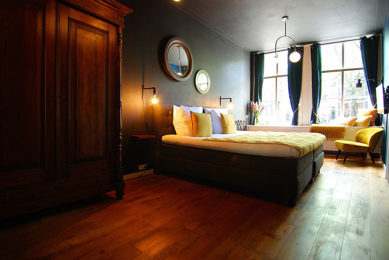 Bedroom 3, 1637 Historic Canal View Suites, Amsterdam