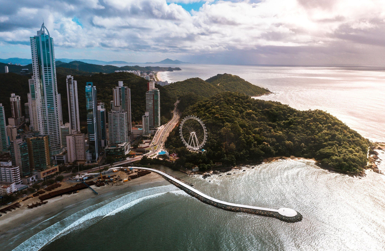 Others 5, Paraíso em Balneário Camboriú - Praia do Estaleiro by ReservaStar, Balneário Arroio do Silva