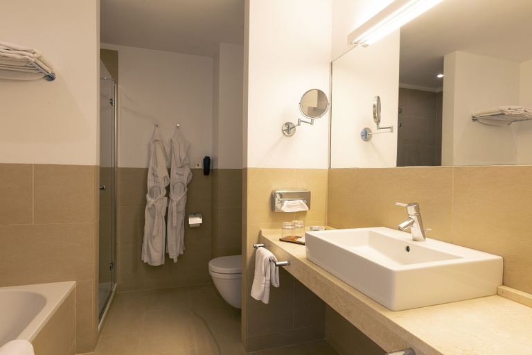Bathroom 5, Hotel Aimia, Baleares