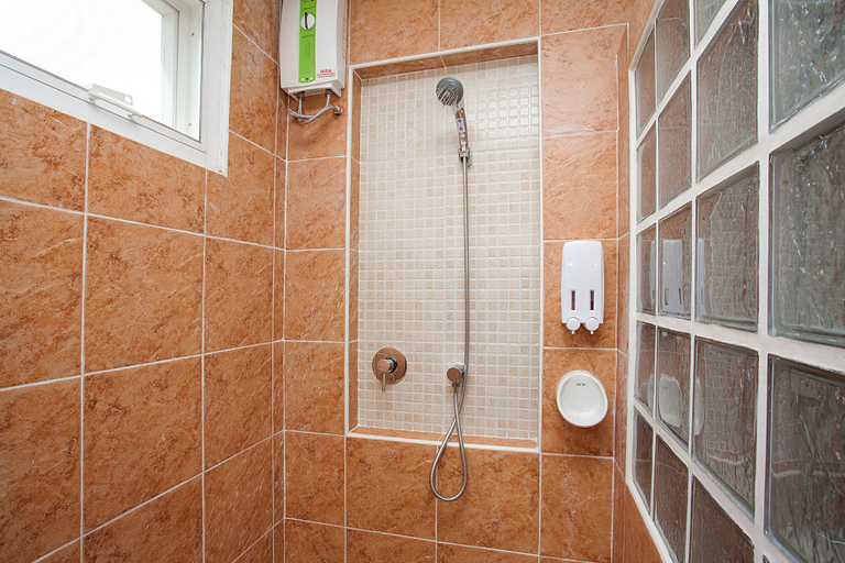 Bathroom 5, Baan Thai Lanna Pattaya, Sattahip