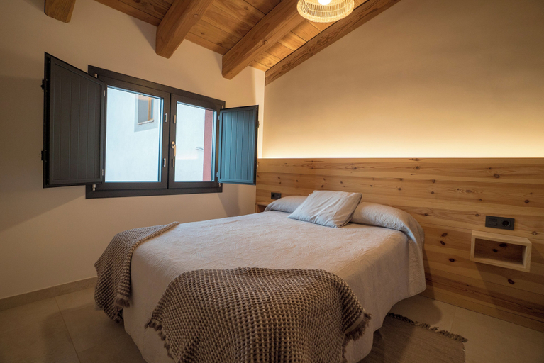 Bedroom 3, Perafita 1750, Barcelona
