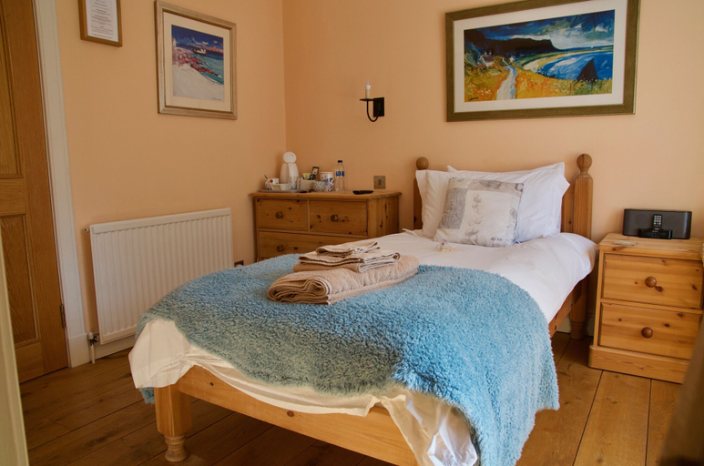 Bedroom 2, Ewich House, Stirling