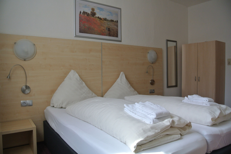 Bedroom 3, Am Kamin, Duisburg