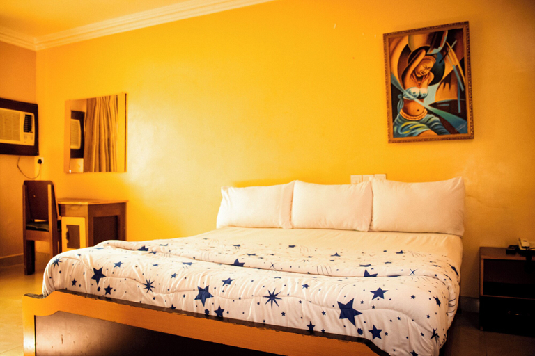 Bedroom 4, Cameo's Suites, Surulere