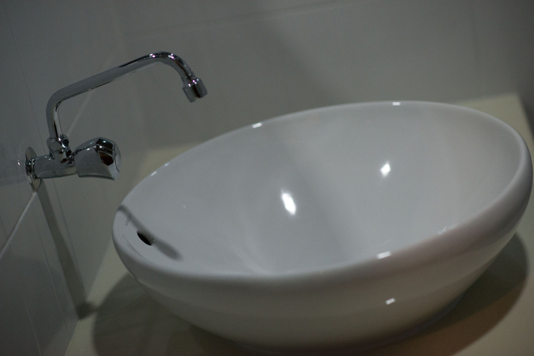 Bathroom 3, Srichada Hotel Khaolak, Takua Pa