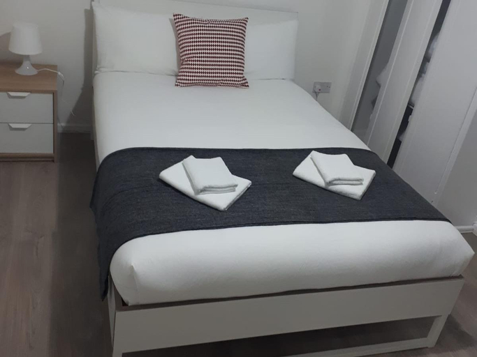 Others 5, Marble Apartments Broadway Two, London