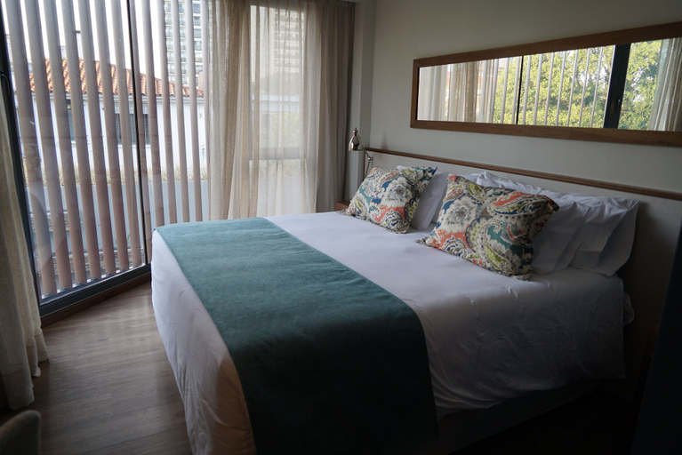 Bedroom 3, Cottage Puerto Buceo City Hotel, Montevideo