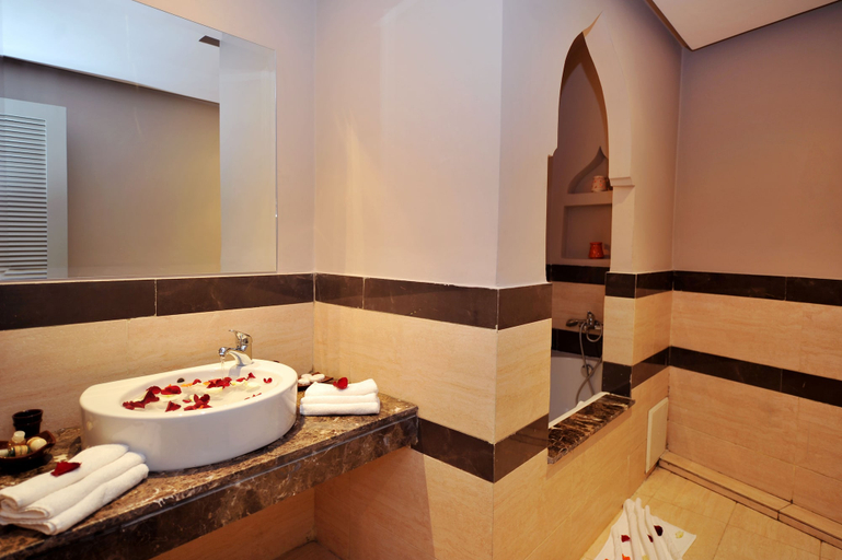 Bathroom 5, Blue Sea Le Printemps, Marrakech