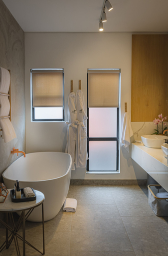 Bathroom 5, Menlyn Boutique Hotel, City of Tshwane