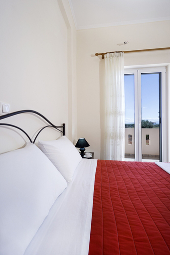 Bedroom 3, Skamagkas M. Apartments, Crete