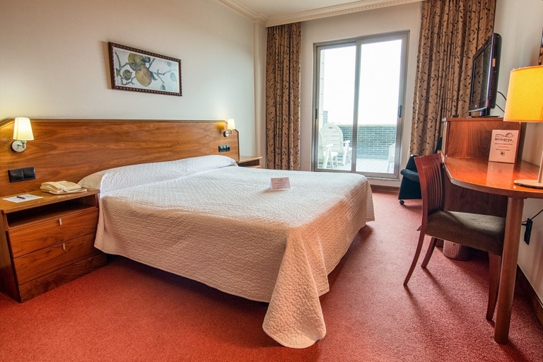 Bedroom 3, Hotel Milagros Golf Spa, Cantabria