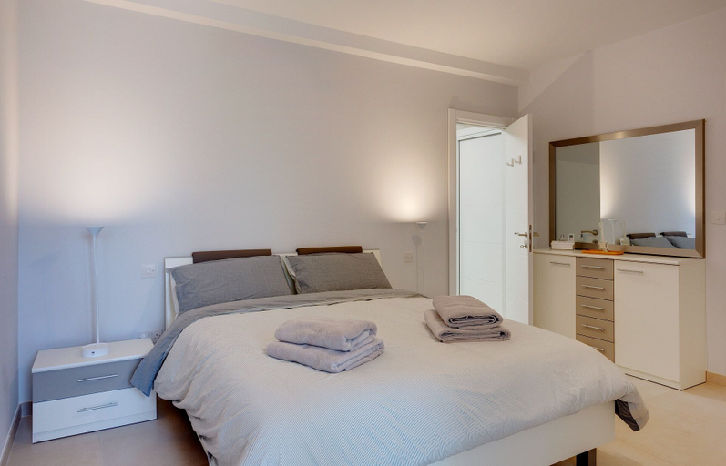 Bedroom 3, Brand New Designer Finished Apartment, Central Location