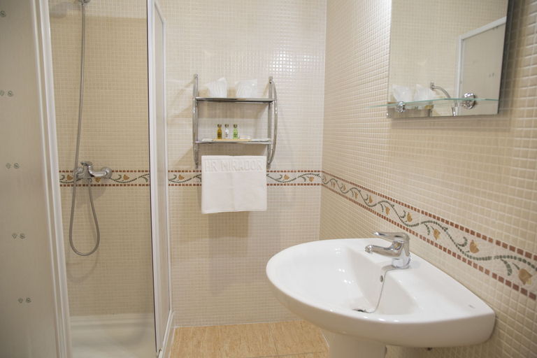 Bathroom 4, HR Mirador, Málaga