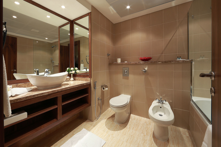 Bathroom 4, AL KHALEEJ PALACE DEIRA HOTEL, Dubai