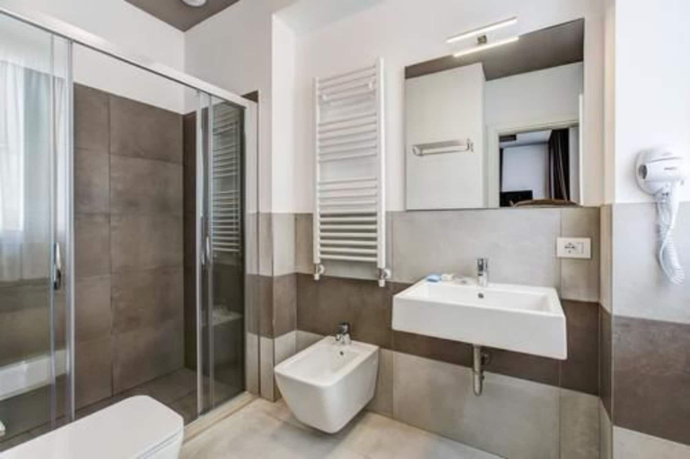 Bathroom 5, Villa Augustea, Rimini
