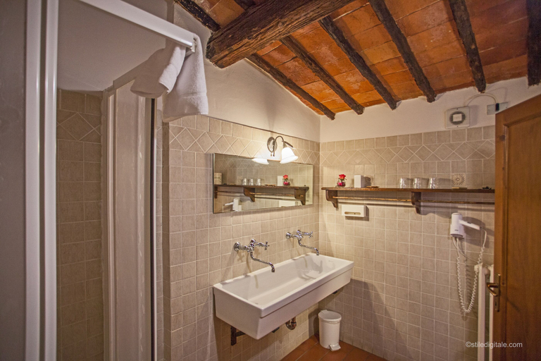 Bathroom 5, Hotel Tenuta Il Burchio, Florence