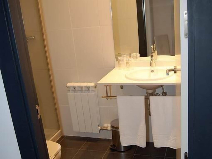 Bathroom 4, El Palacete del Obispo, Burgos