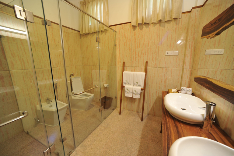 Bathroom 4, Myitkyina Plam Spring Resort Hotel, Myitkyina