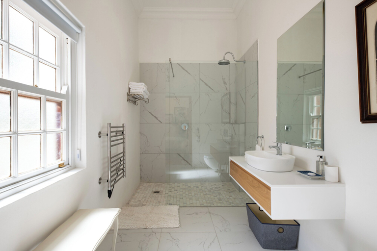Bathroom 4, Avontuur Manor House, Cape Winelands