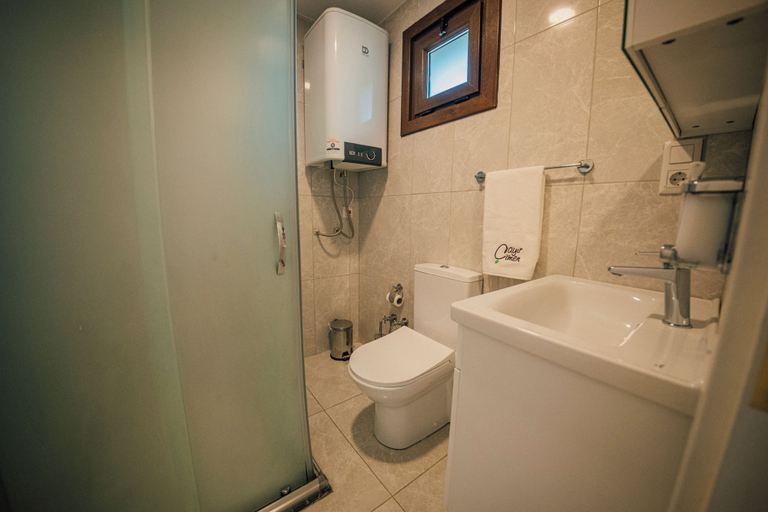 Bathroom 5, Sapanca Cayir Cimen Otel, Izmit