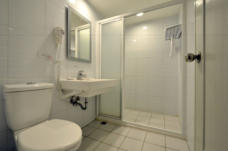 Bathroom 5, CU Hotel Taichung, Taichung