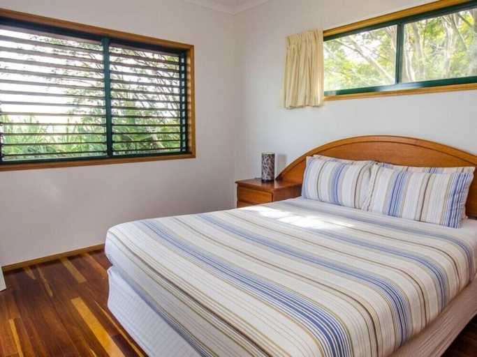 Bedroom 4, Casuarina Cove Apartments, Whitsunday