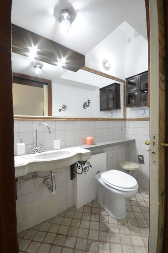 Bathroom 4, Ripa 57 Apartment, Milano