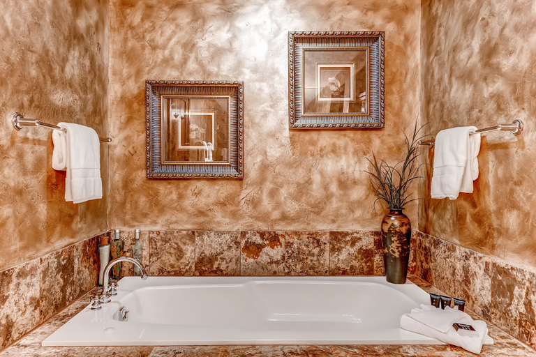 Bathroom 3, Bachelor Gulch Village by Vail Resorts, Eagle