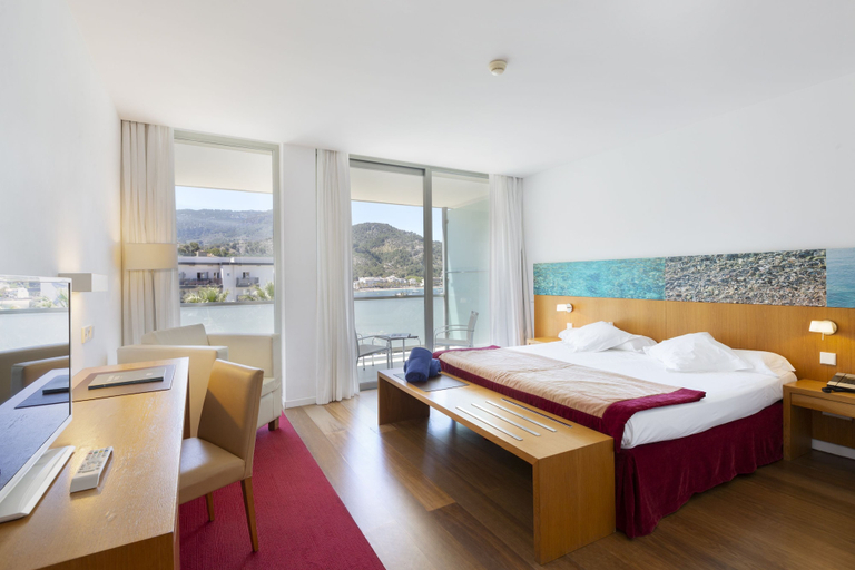 Bedroom 3, Hotel Aimia, Baleares