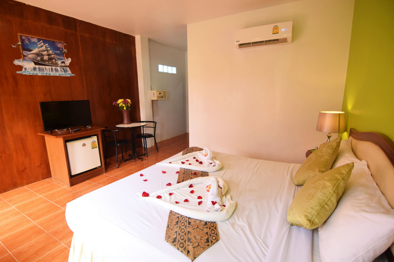 Bedroom 2, Mild Garden View Resort, Mueang Krabi