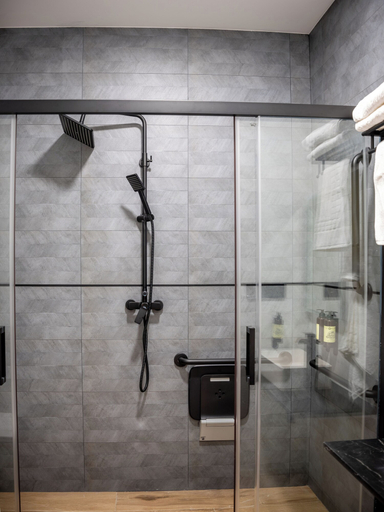 Bathroom 5, VR OBREGON APARTMENTS, Madrid