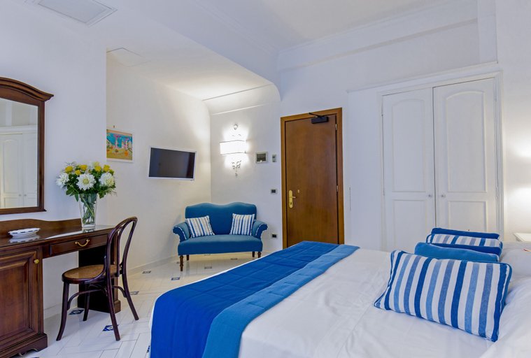 Bedroom 2, Villa di Sorrento, Napoli