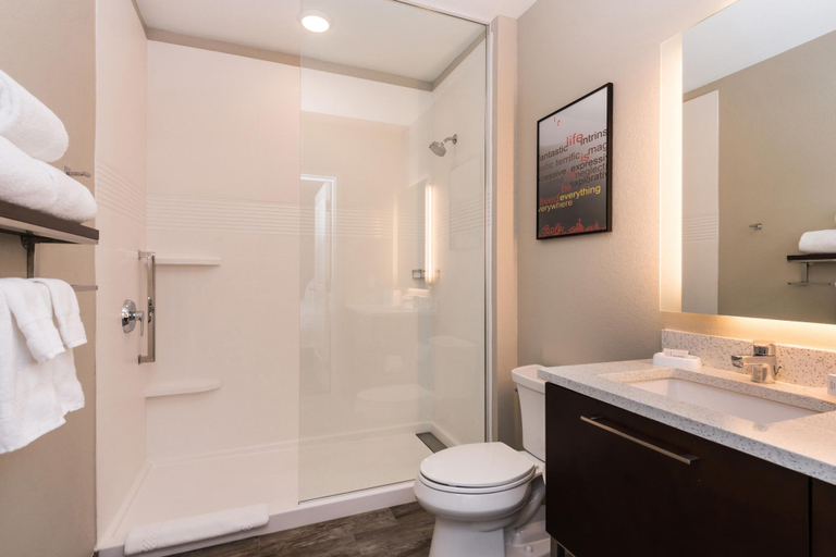 Bathroom 4, TownePlace Suites by Marriott Irvine Lake Forest, Orange