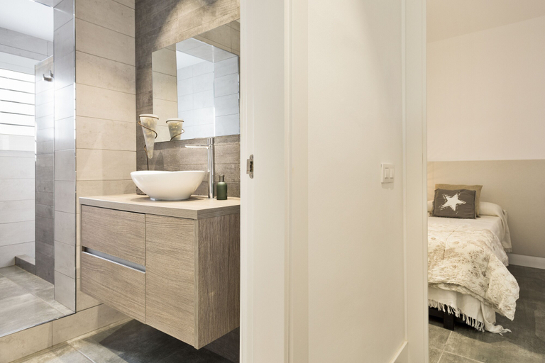 Bathroom 3, House - Petit Paradis, Barcelona