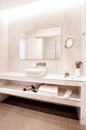 Bathroom 5, DAYS City Suites Athens, Attica