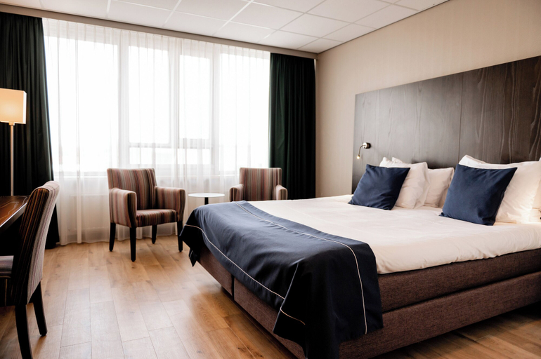 Bedroom 3, City Hotel De Jonge, Assen