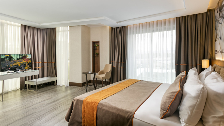 Bedroom 3, B Business Hotel & Spa, Antalya