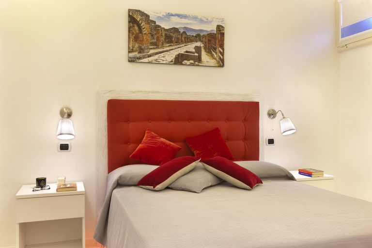 Bedroom 2, B&B Sorrento Central, Napoli