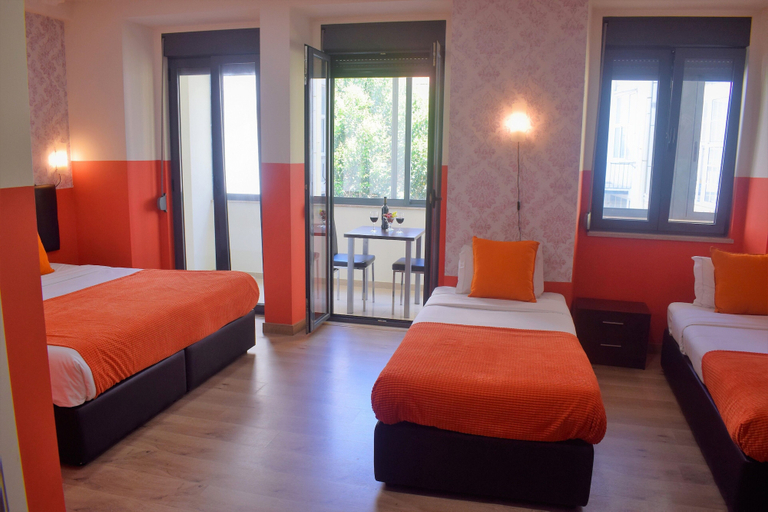 Bedroom 2, Universo Romântico Guesthouse & Spa, Lisbon