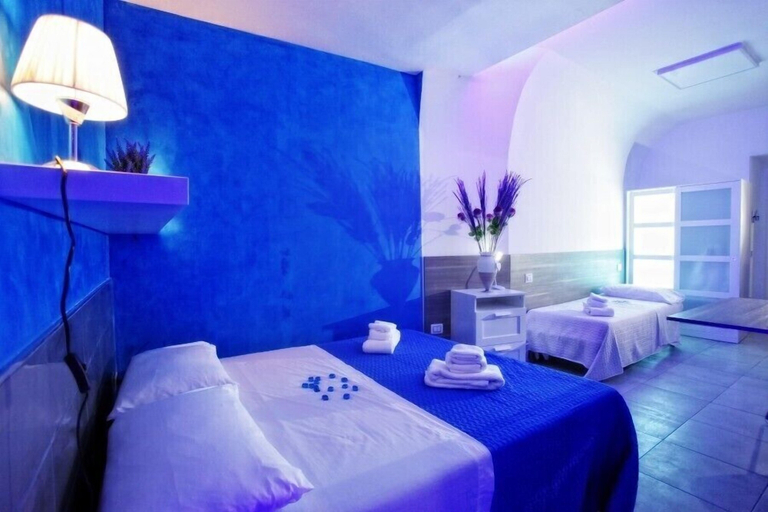 Bedroom 4, B&B Chiaia Relax, Napoli