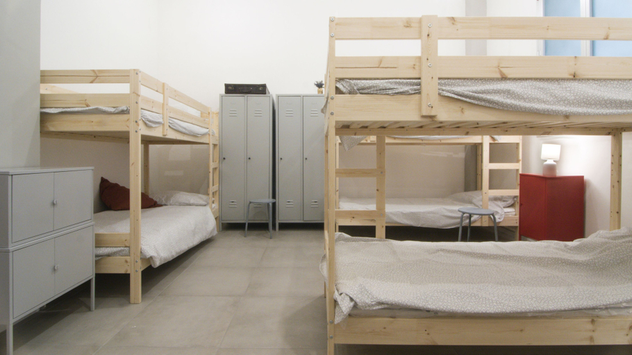 Bedroom 4, Hostelleria, Trapani