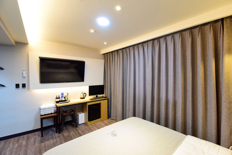 Bedroom 3, Grance Hotel, Yeongdo