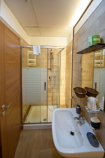 Bathroom 3, Chiaia Relax, Napoli